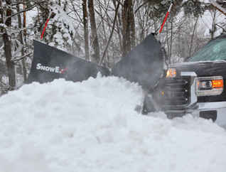 Clearance! NOS SnowEx 9.5 SS HDV Model, V-plow Flare Top, Trip edge Stainless Steel V-Plow, Automatixx Attachment System